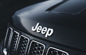 Read more about the article Jeep Grand Cherokee L 2021 is Being Recalled for Headlight Problem